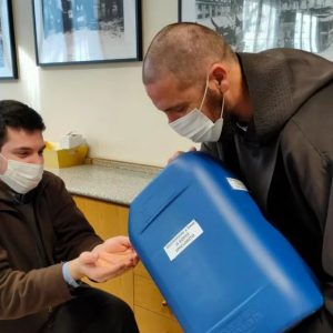 franjevci-covid-1 Hrvatski franjevci iz Milana: ‘Za oboljele se brine fratar koji je u najboljem stanju, a na Instagramu svakoga dana molimo krunicu u live prijenosu‘